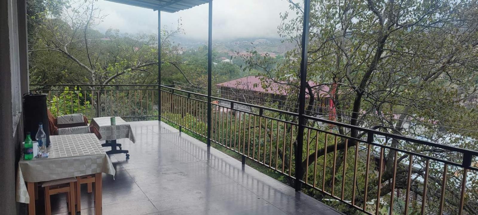Nnn Guest House Goris Exterior photo